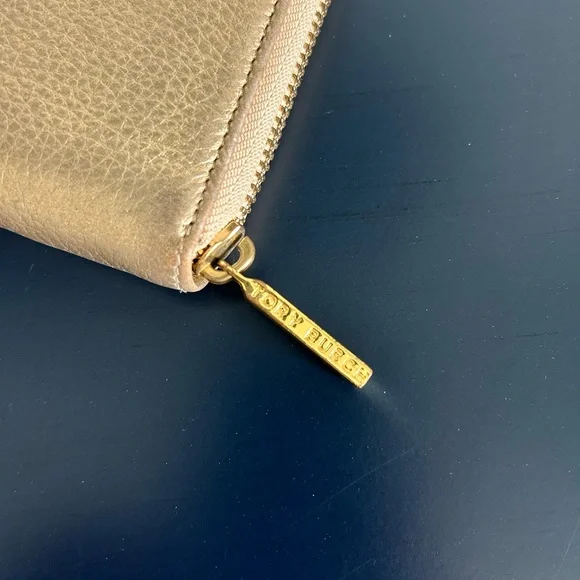 Tory Burch Continental Zip Metallic Gold Wallet - Picture 6 of 7